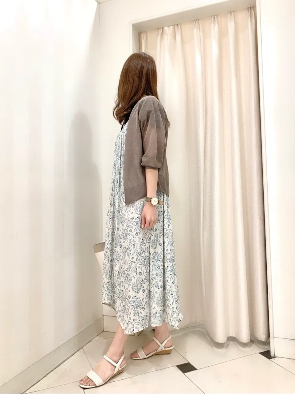 ANY SIS 金井 コーディネート画像