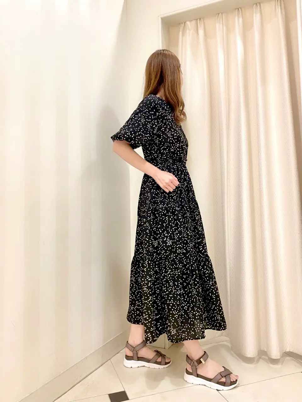 ANY SIS 金井 コーディネート画像