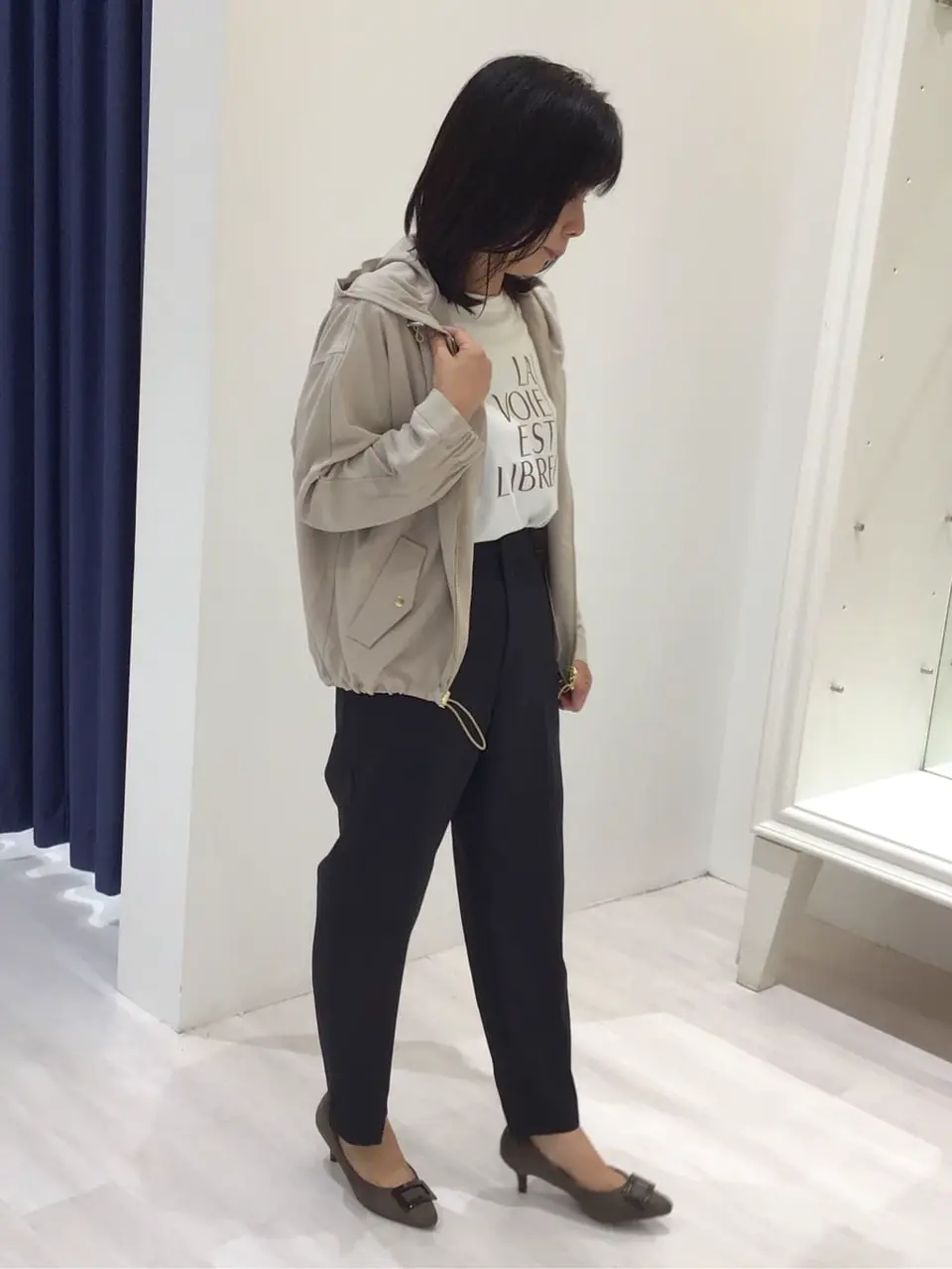 ANY SIS スタッフ コーディネート画像