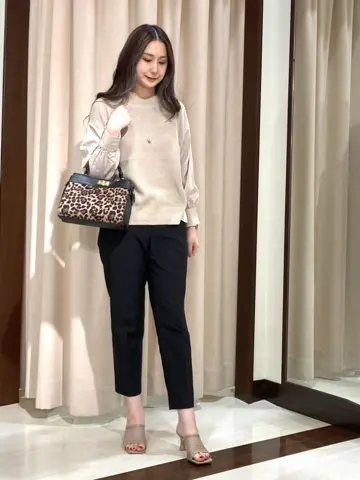 ANY SIS STAFF コーディネート画像