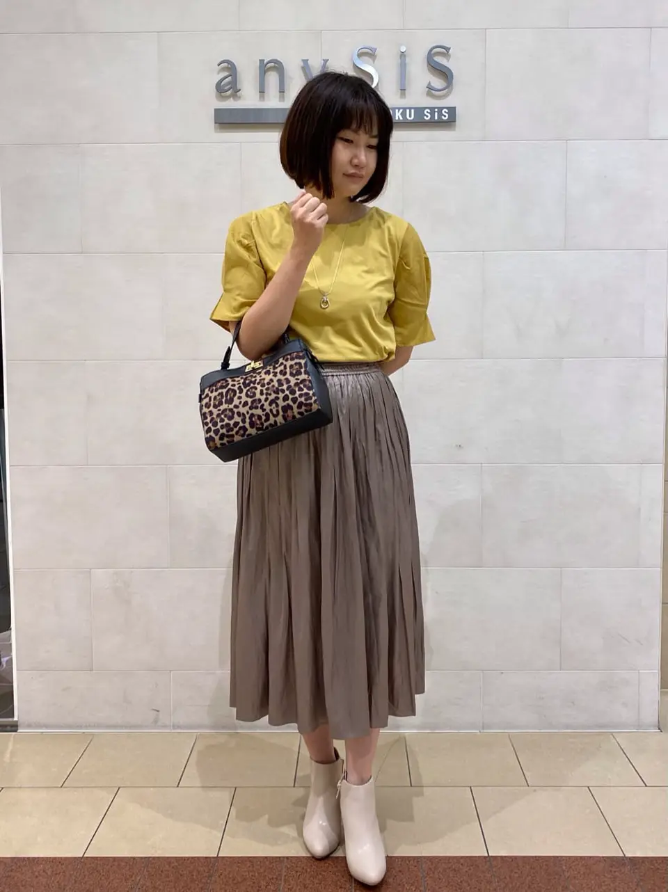 ANY SIS 道田 コーディネート画像