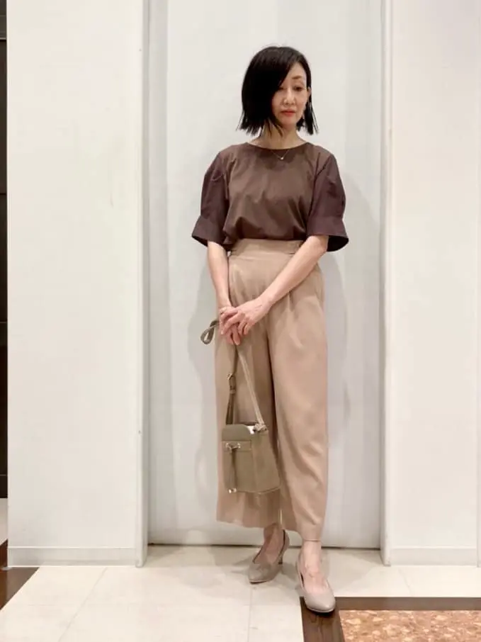 ANY SIS スタッフ コーディネート画像