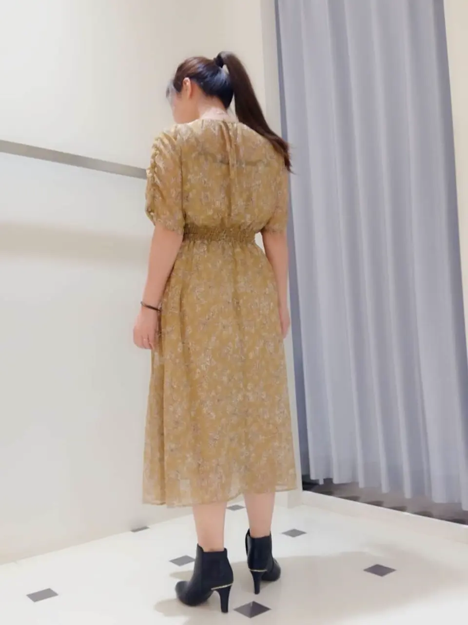 ANY SIS 加藤 コーディネート画像