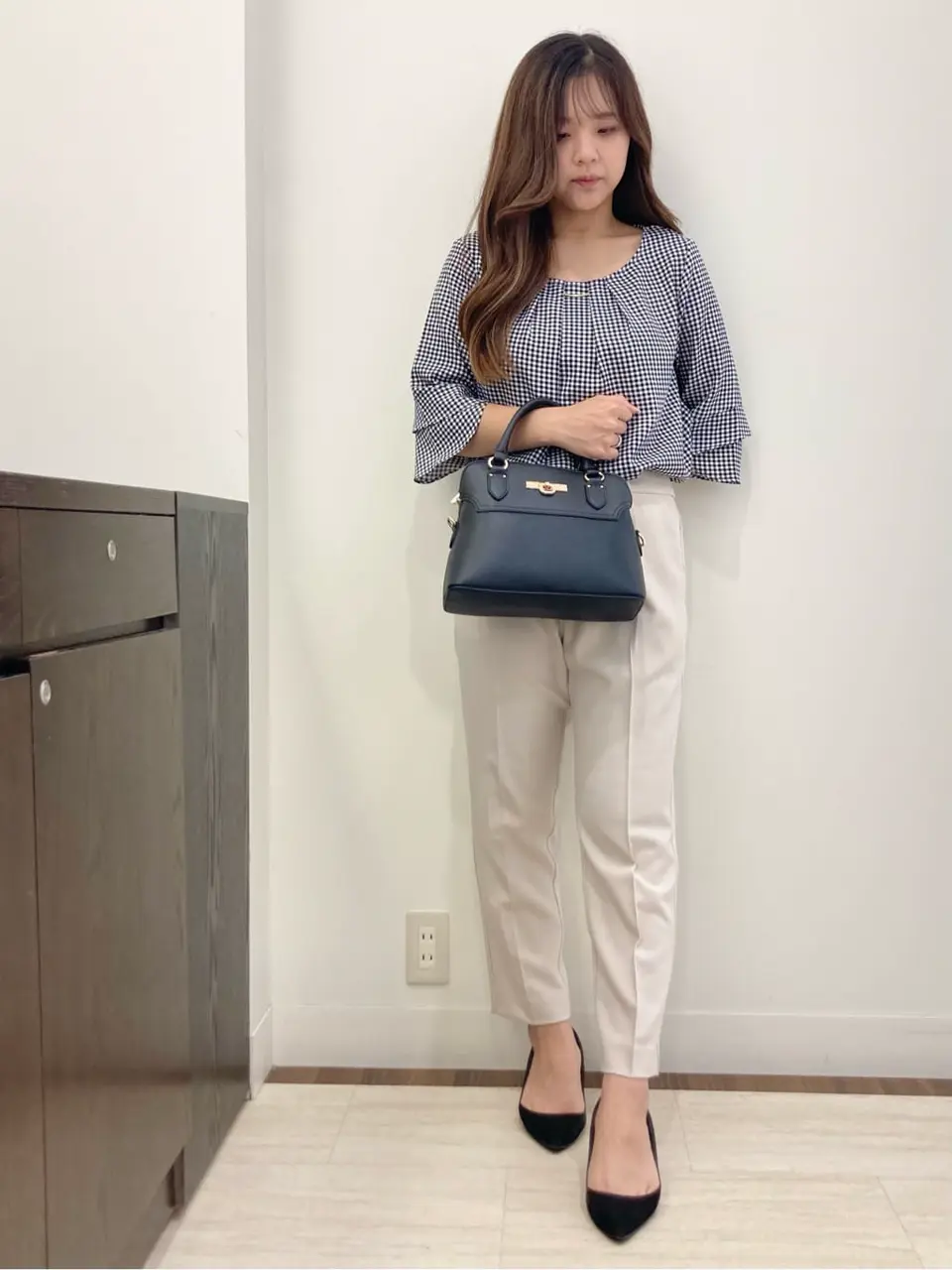 ANY SIS スタッフ コーディネート画像