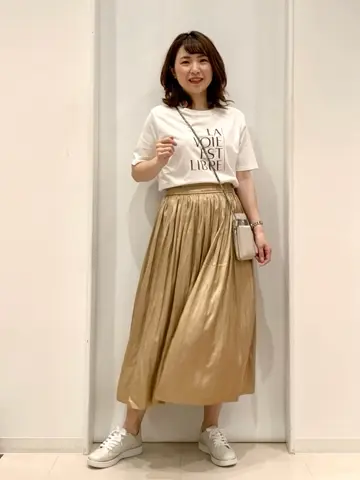 ANY SIS 横田 コーディネート画像