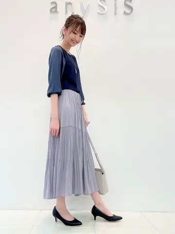 ANY SIS スタッフ コーディネート画像