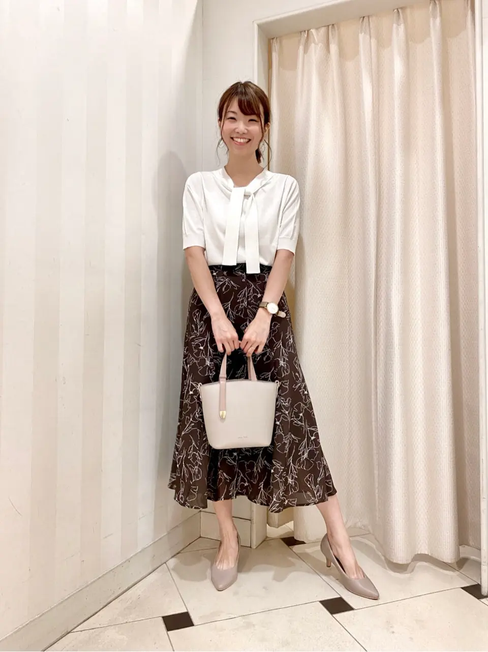 ANY SIS 金井 コーディネート画像