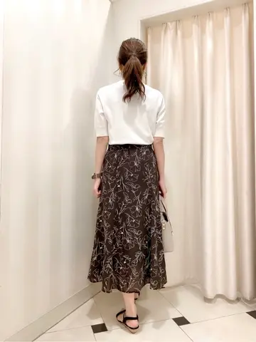 ANY SIS 金井 コーディネート画像