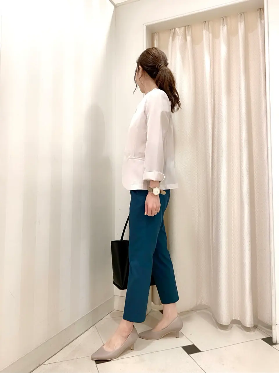 ANY SIS 金井 コーディネート画像