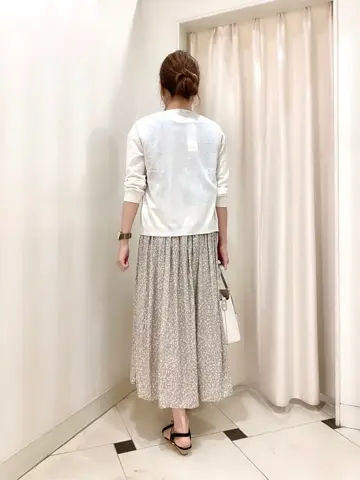 ANY SIS 金井 コーディネート画像