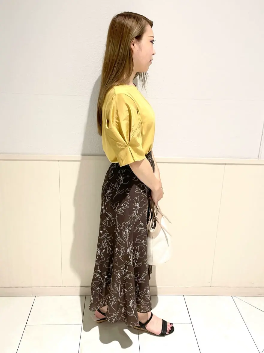 ANY SIS 土居 コーディネート画像