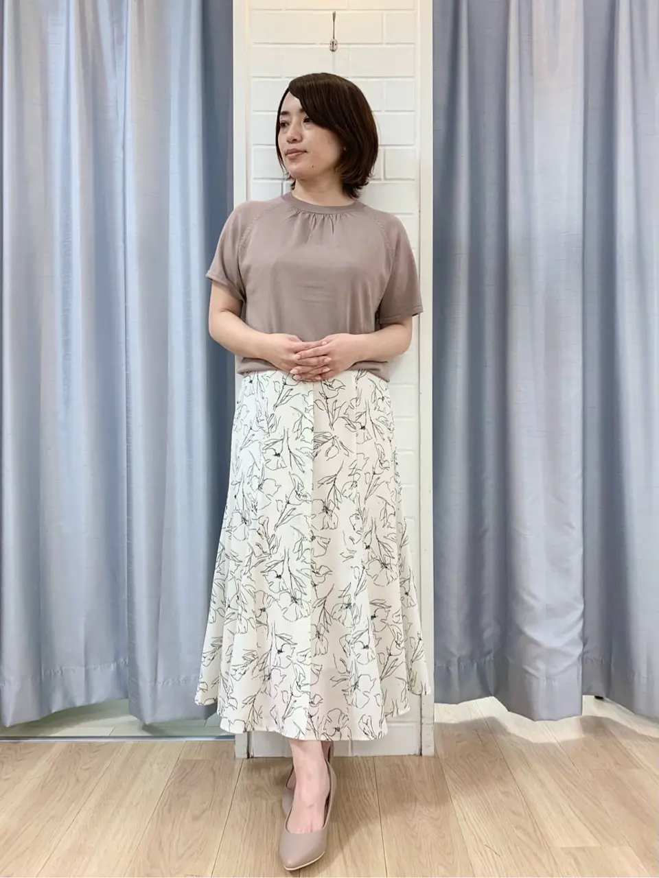 ANY SIS 丸岡 コーディネート画像