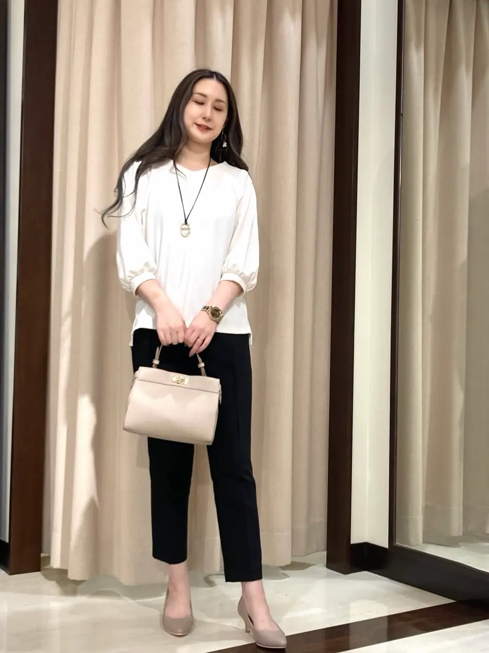 ANY SIS STAFF コーディネート画像