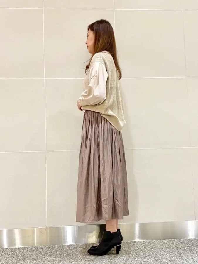 ANY SIS スタッフ コーディネート画像