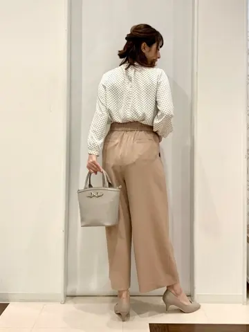 ANY SIS 横田 コーディネート画像