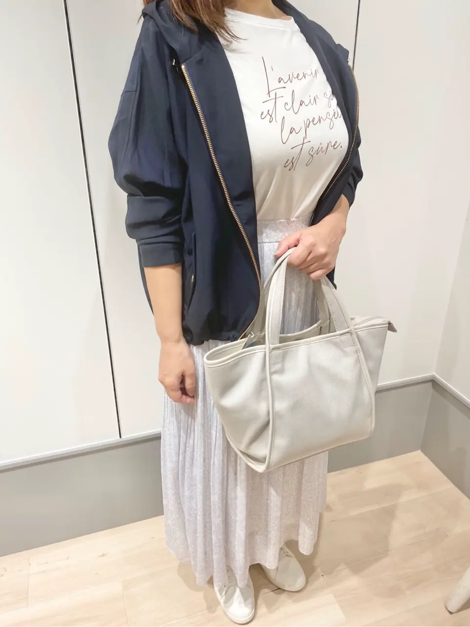 ANY SIS 西村 コーディネート画像