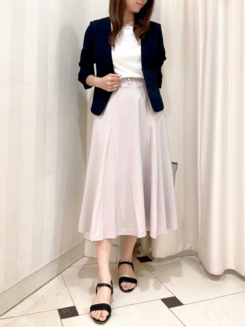 ANY SIS 金井 コーディネート画像