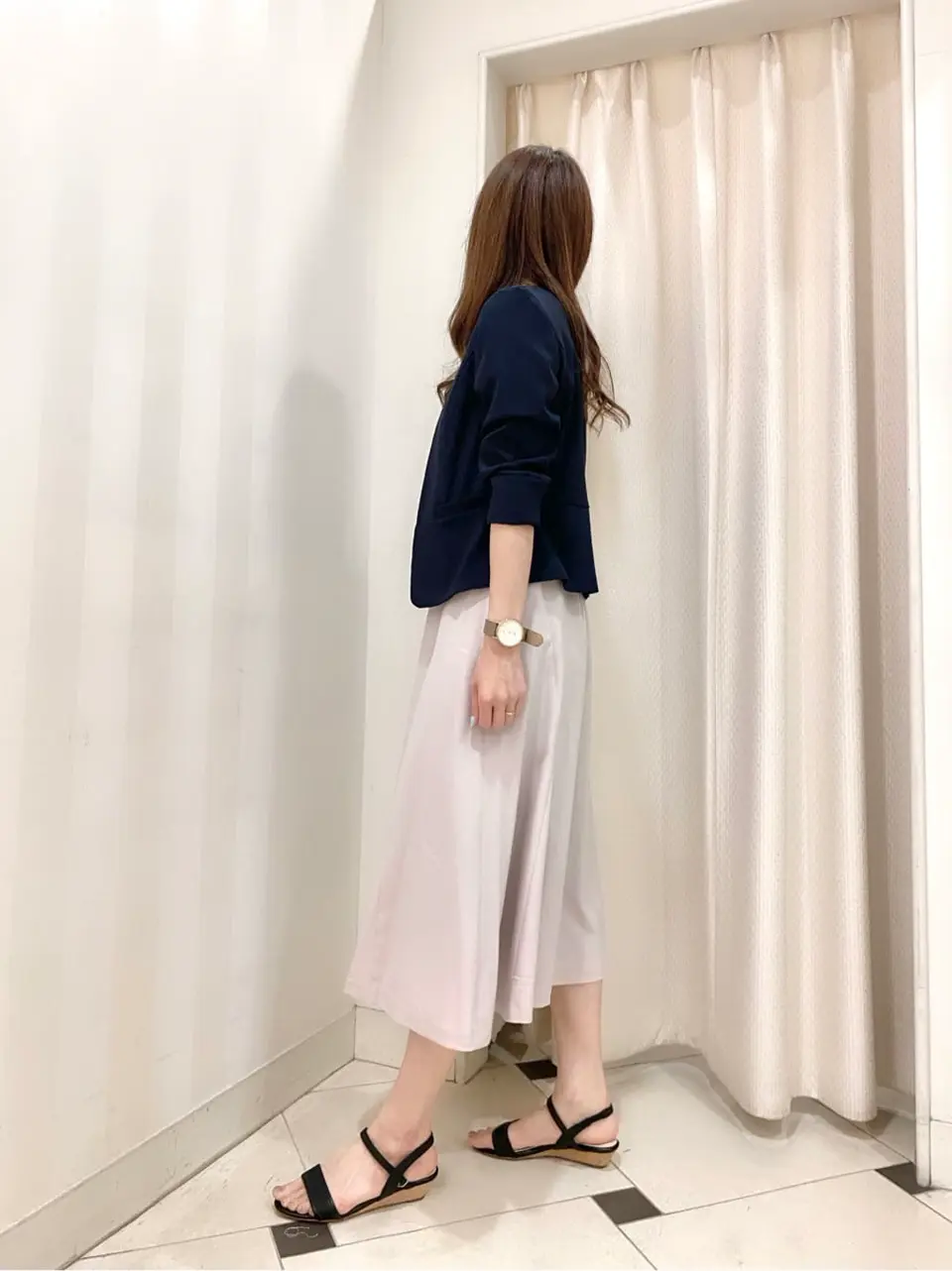 ANY SIS 金井 コーディネート画像