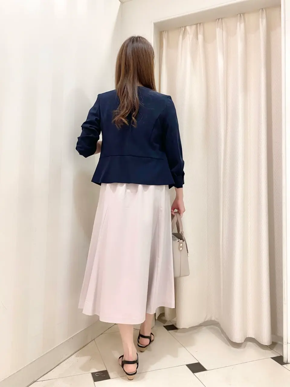 ANY SIS 金井 コーディネート画像