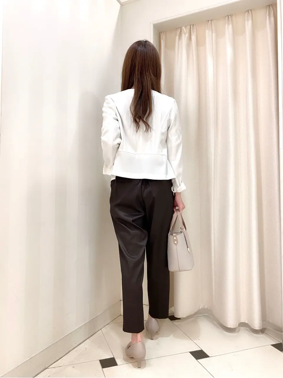 ANY SIS 金井 コーディネート画像