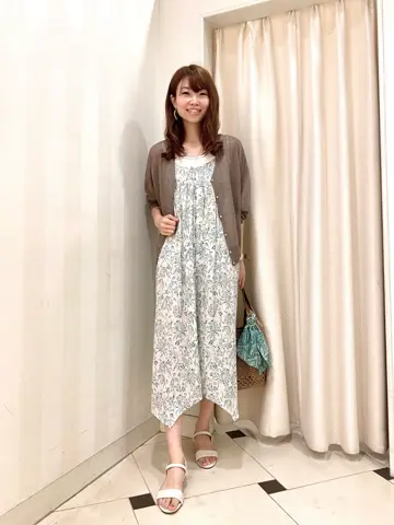 ANY SIS 金井 コーディネート画像