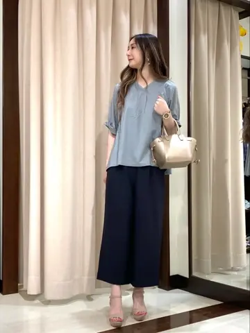 ANY SIS STAFF コーディネート画像