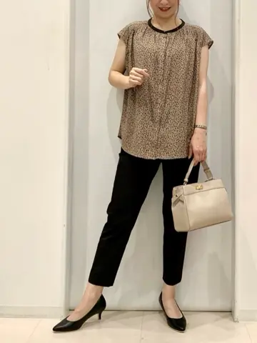 ANY SIS 横田 コーディネート画像