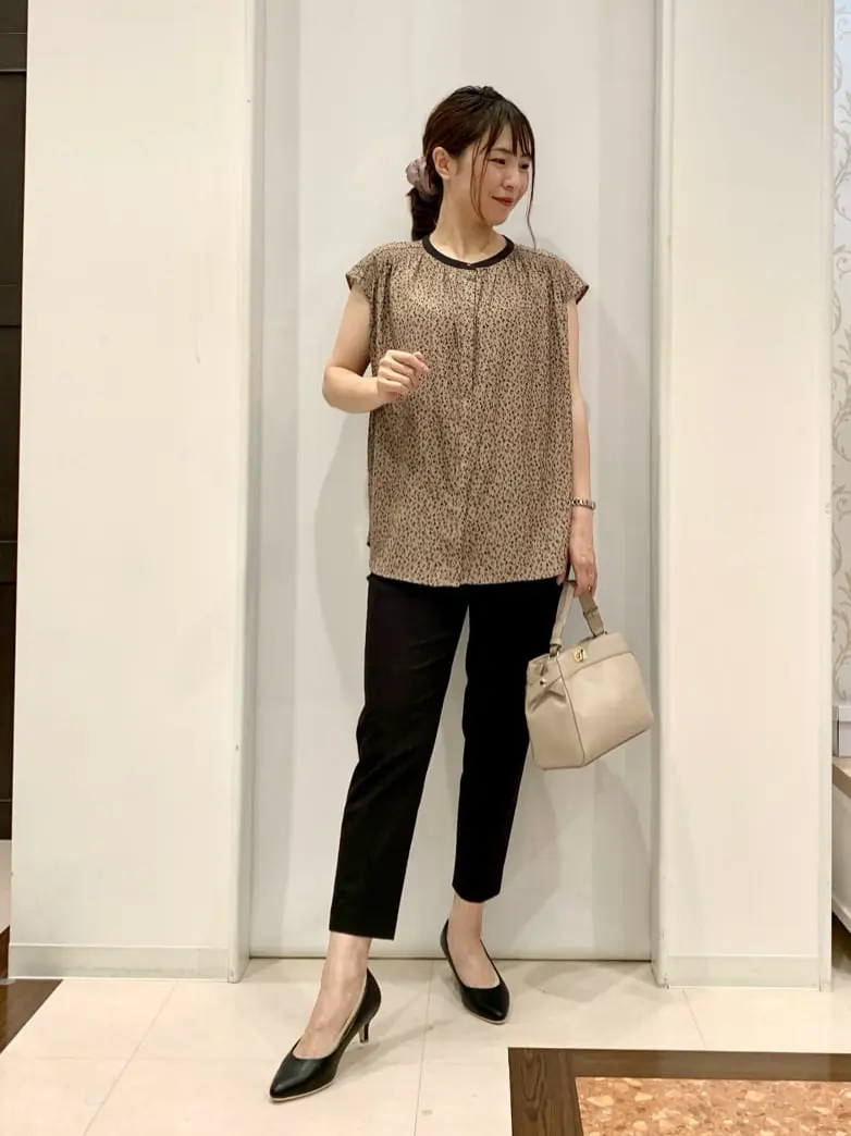 ANY SIS 横田 コーディネート画像