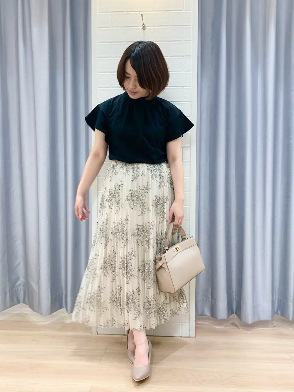 ANY SIS 丸岡 コーディネート画像