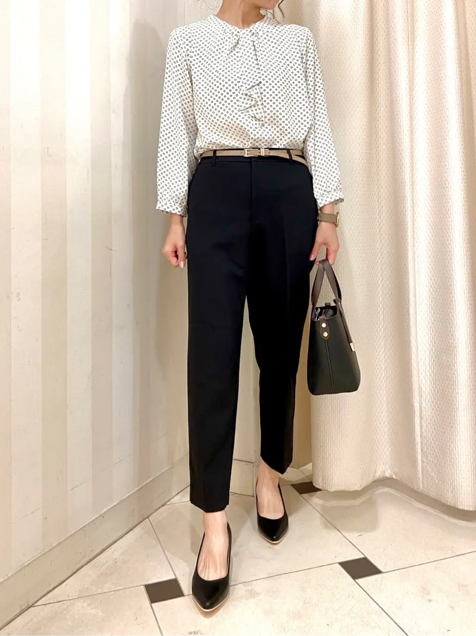 ANY SIS 金井 コーディネート画像