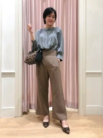 ANY SIS スタッフ コーディネート画像