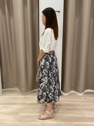 ANY SIS 瀬野 コーディネート画像