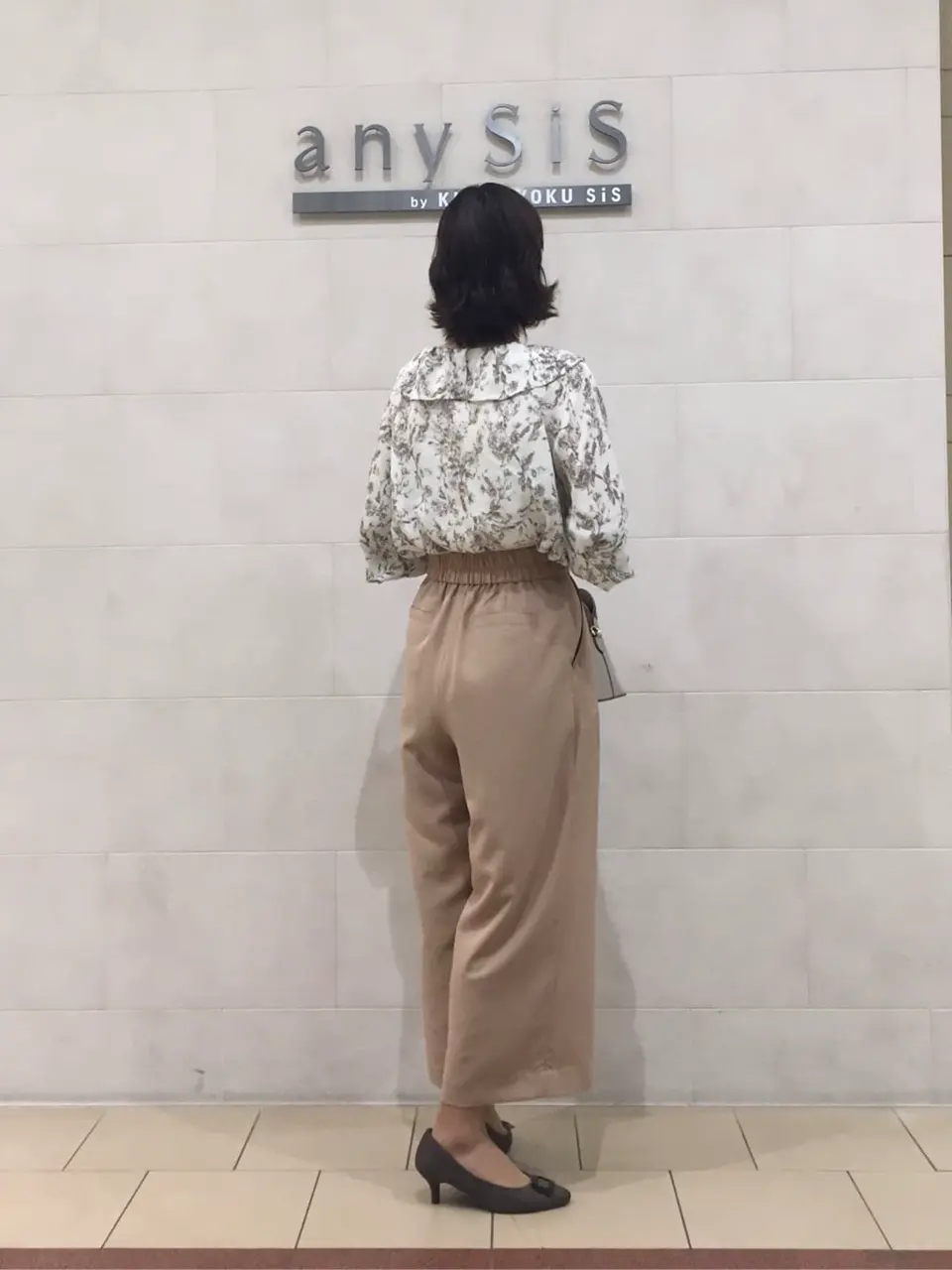 ANY SIS 髙橋 コーディネート画像