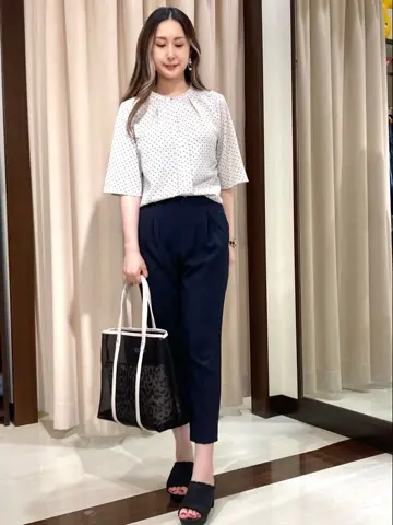 ANY SIS STAFF コーディネート画像