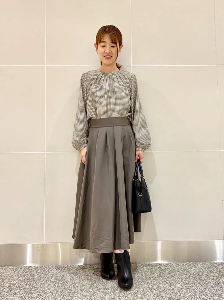 ANY SIS 浅野 コーディネート画像