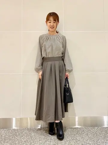 ANY SIS 浅野 コーディネート画像