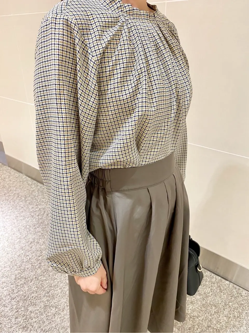 ANY SIS 浅野 コーディネート画像