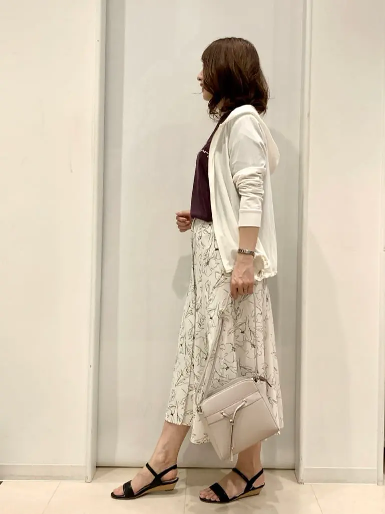 ANY SIS 横田 コーディネート画像