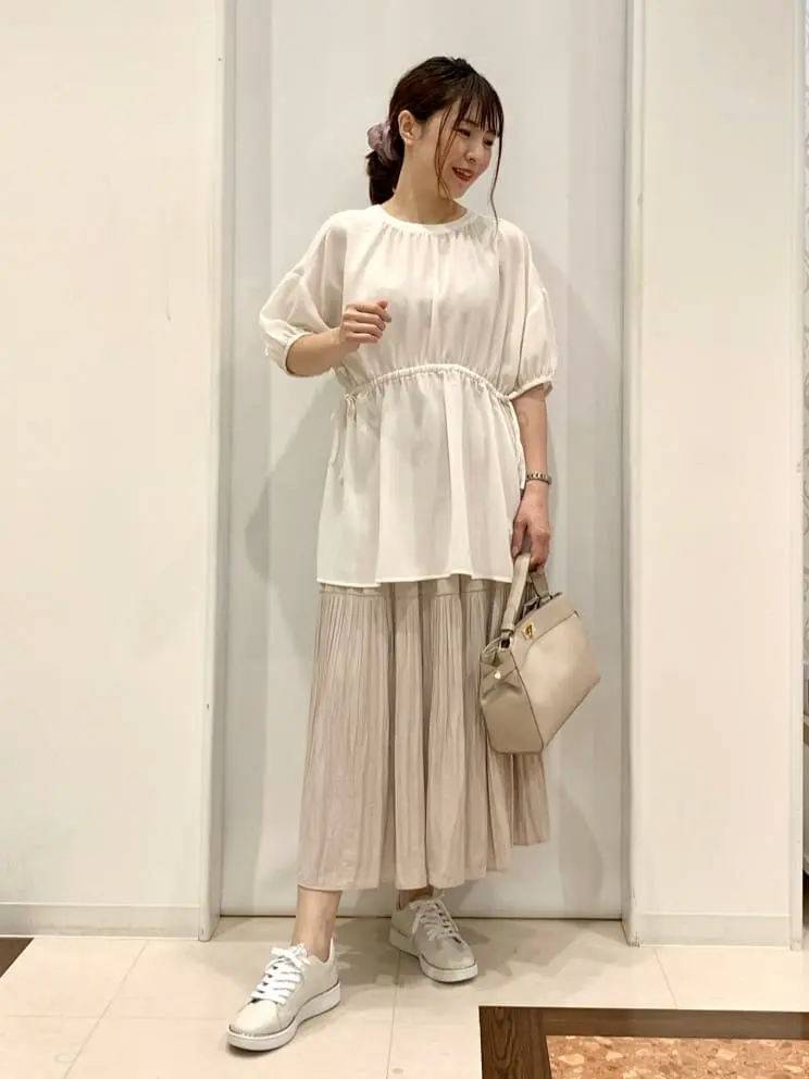 ANY SIS 横田 コーディネート画像