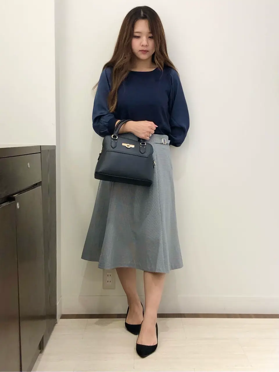 ANY SIS スタッフ コーディネート画像