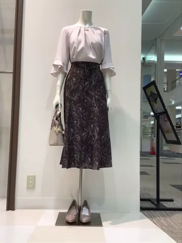 ANY SIS 布川 コーディネート画像