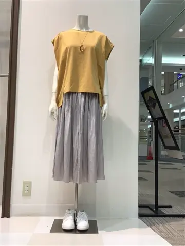 ANY SIS 布川 コーディネート画像