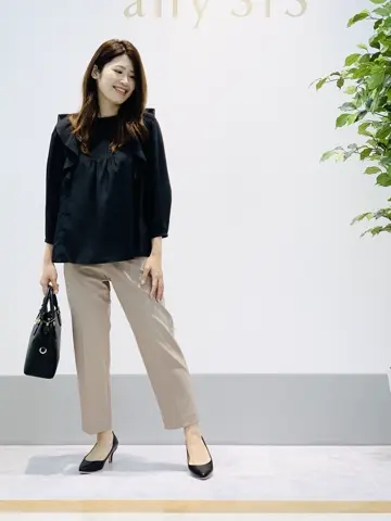 ANY SIS 岡本 コーディネート画像