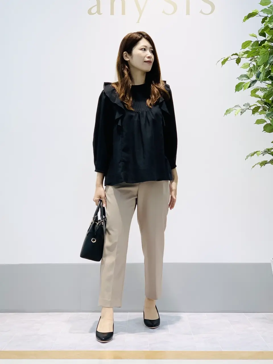 ANY SIS 岡本 コーディネート画像