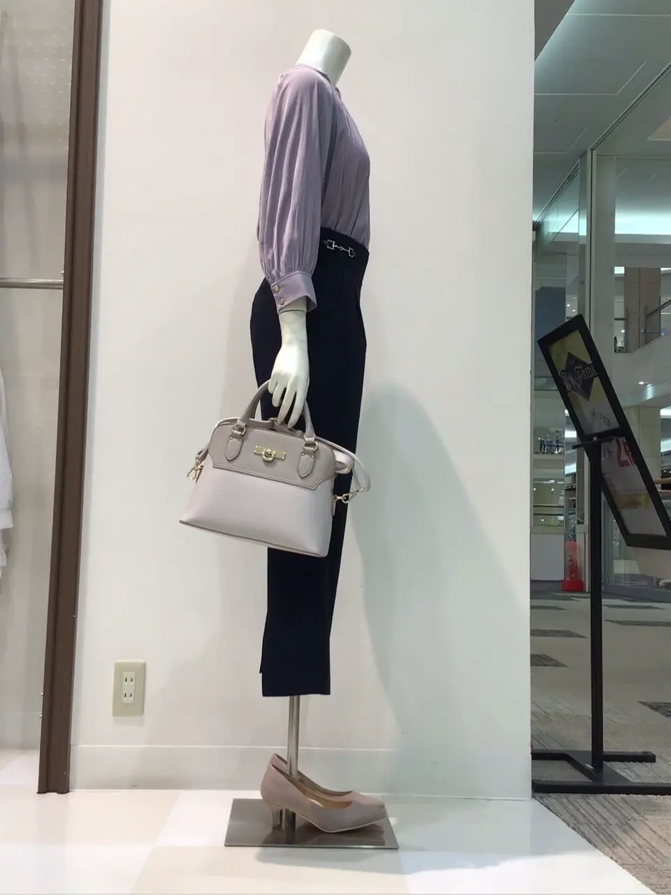 ANY SIS 布川 コーディネート画像