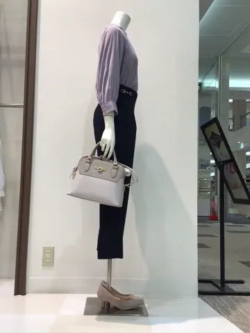 ANY SIS 布川 コーディネート画像