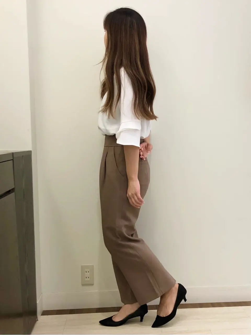 ANY SIS スタッフ コーディネート画像