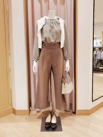 ANY SIS 岩田 コーディネート画像