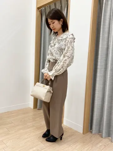 ANY SIS 斉藤 コーディネート画像