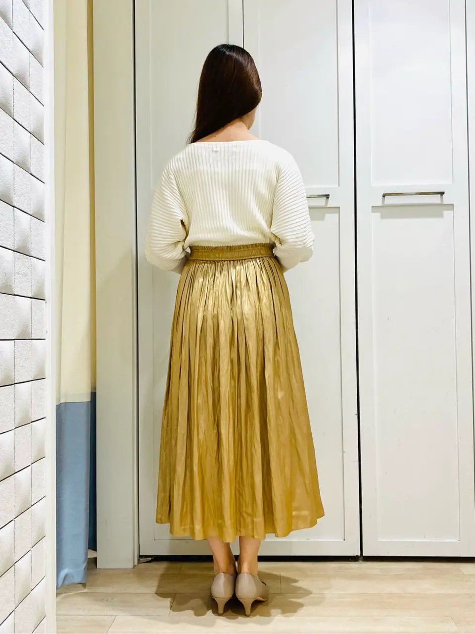 ANY SIS スタッフ コーディネート画像